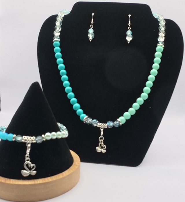 Light Blue and Clear Necklace, Bracelet and Earring Set